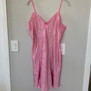 Beautiful nite gowns Pink and Turquoise blue!